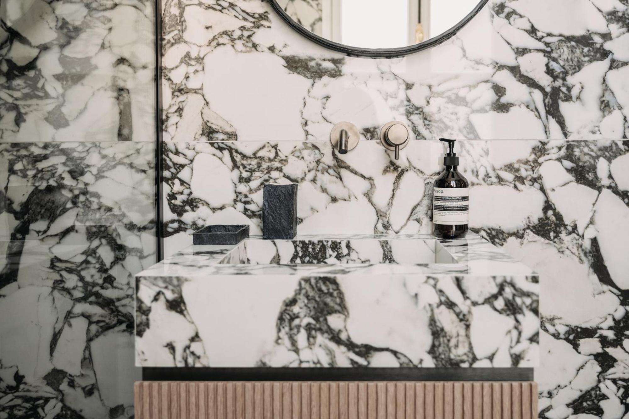 Highstay - Luxury Serviced Apartments - Louvre パリ エクステリア 写真